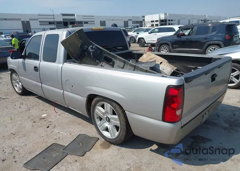 2004 Chevrolet Silverado 1500 Ls из США, поврежденный, VIN 2GCEC19T541131533